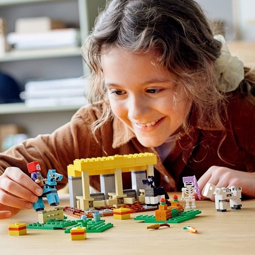 LEGO: Конюшня Minecraft Бишкек и Ош купить в магазине игрушек LEMUR.KG доставка по всему Кыргызстану